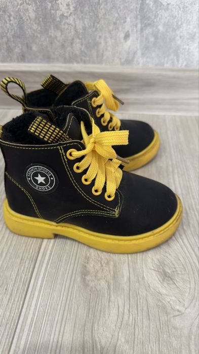 Детская обувь . Состояние нормальное