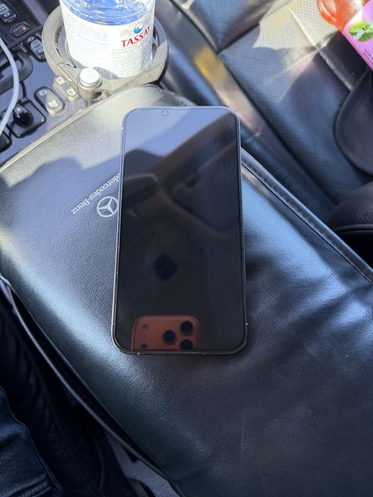 Продам айфон 13pro