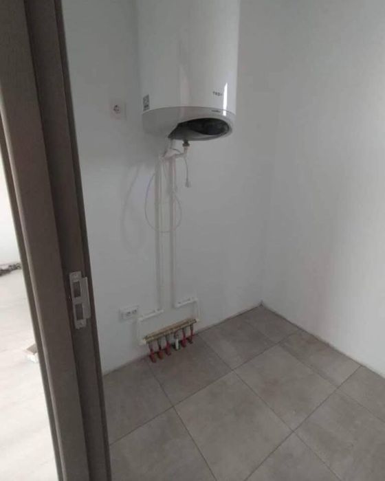 Vand case pe structura metalica modulare