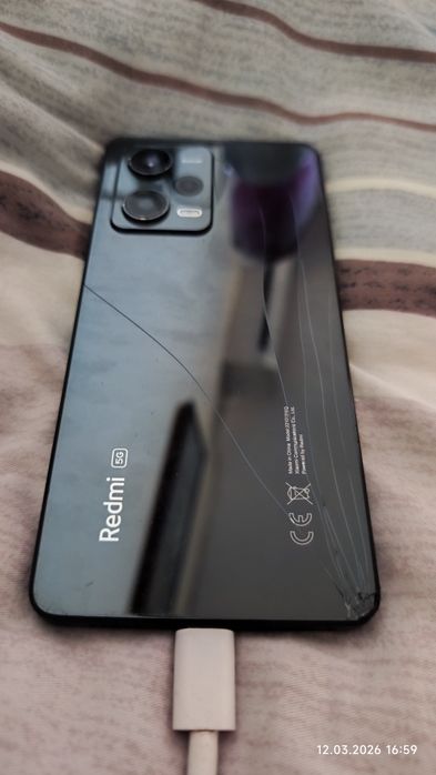 Xiaomi Redmi Note 12 Pro 5G 8GB/256GB + кутия и оригинално 67W зарядно