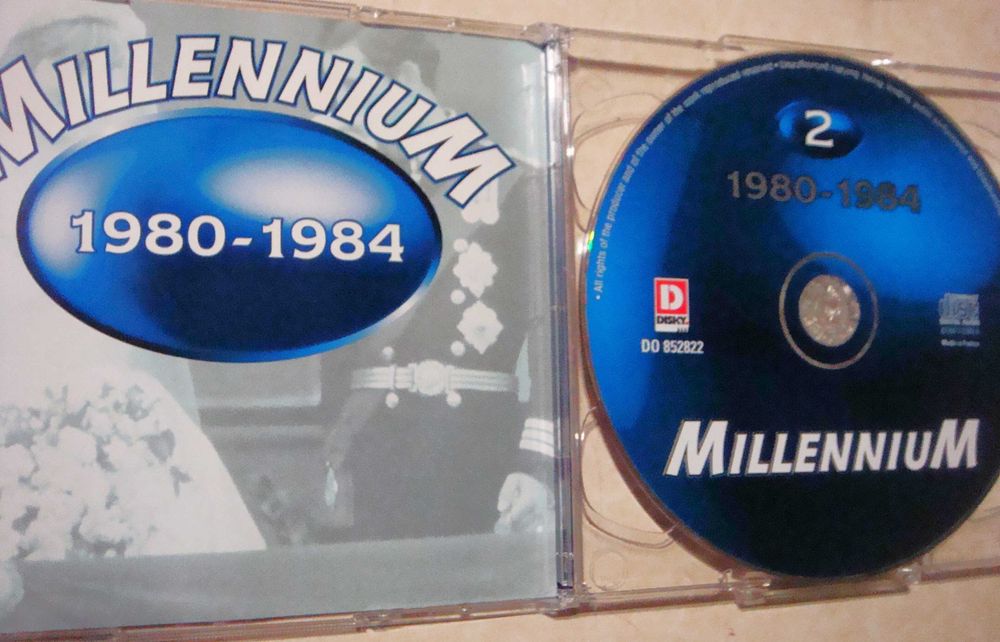 Два двойни CD с хитове от 1980-1989 г