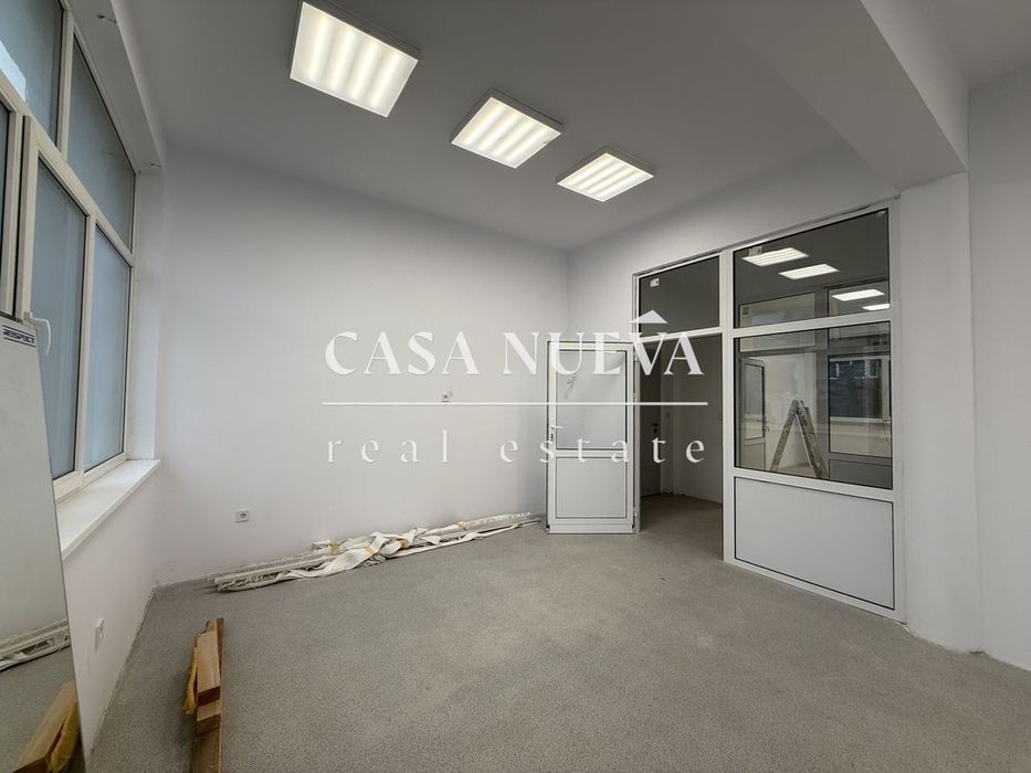 Офис в гр.Перник, Център