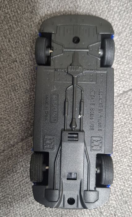 VÎND machetă JAGUAR din metal de colecție