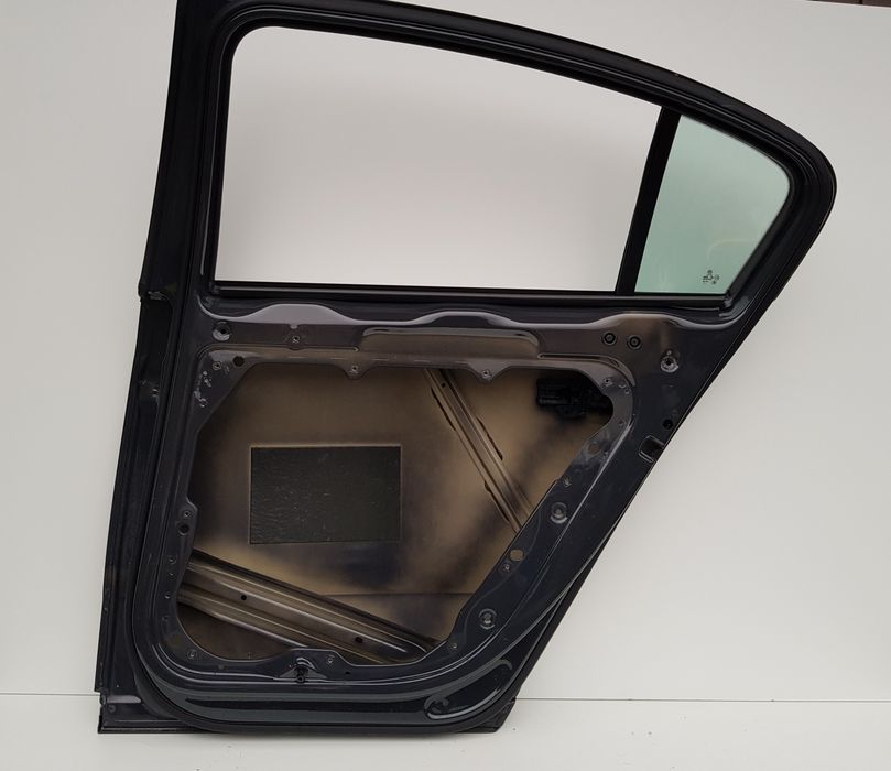 Usa dr spate vw Passat B7 LI7F limuzina