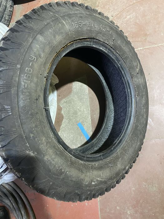 Продам шина один шт шипы