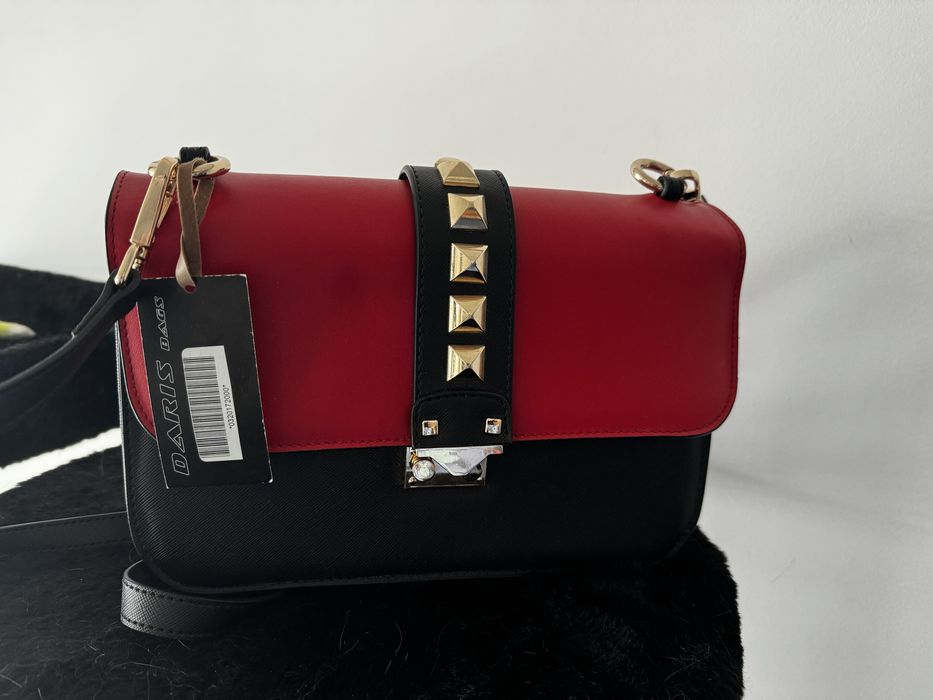 Продавам дамска чанта