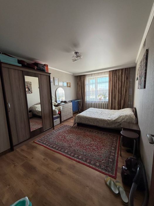 Продам 2 комнатную квартиру