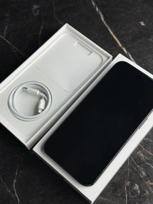 Телефон iPhone 14 Pro Max 256 GB