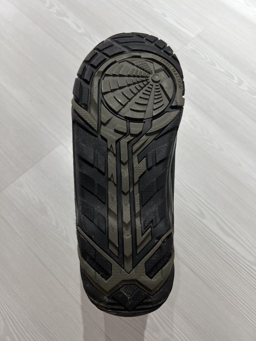 Boots Firefly 42, nu Burton, nu Nitro, nu Wedze, nu Atomic