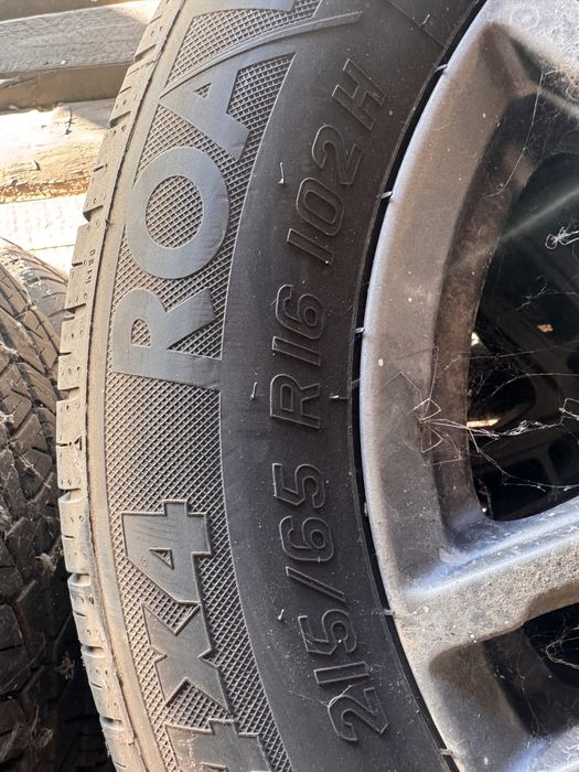 Vand set 4 cauciucuri M+S + jante  R16