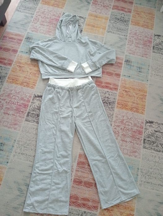 Костюм женский 50-52