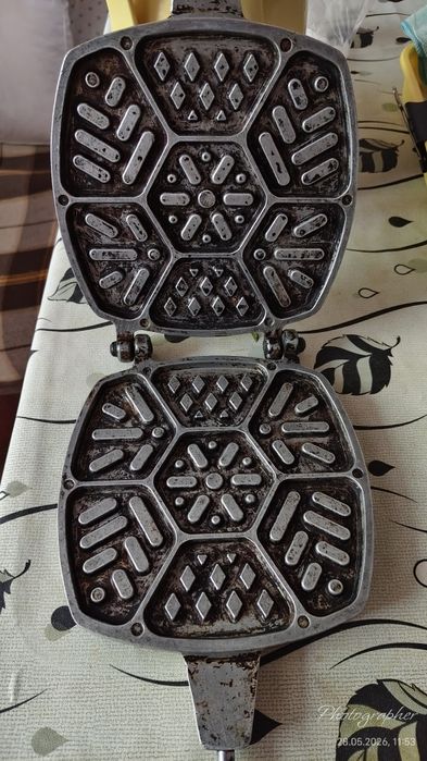 Продам вафельница
