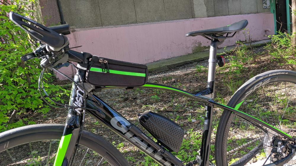 GIANT Fastroad SLR-1.