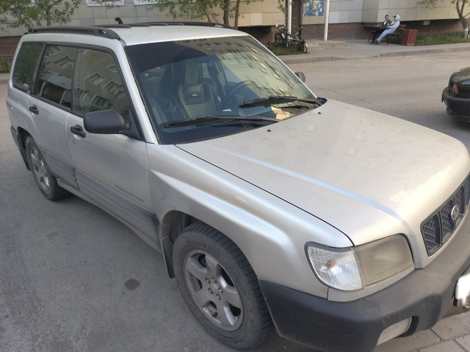 Продам автомашину кроссовер Субару форестор