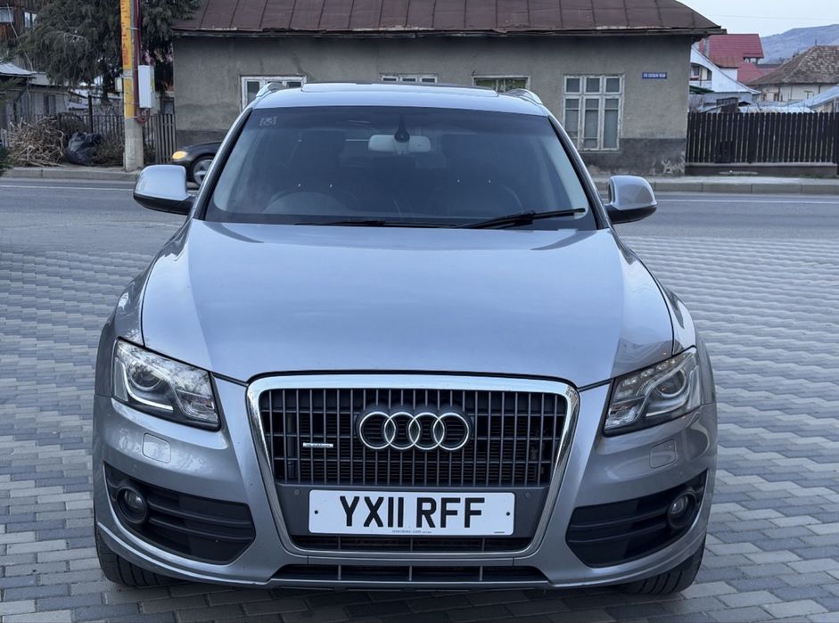Dezmembrez Audi Q5 2.0 Tdi 170 cp Quattro  2011 cod motor CJC CGL CAH