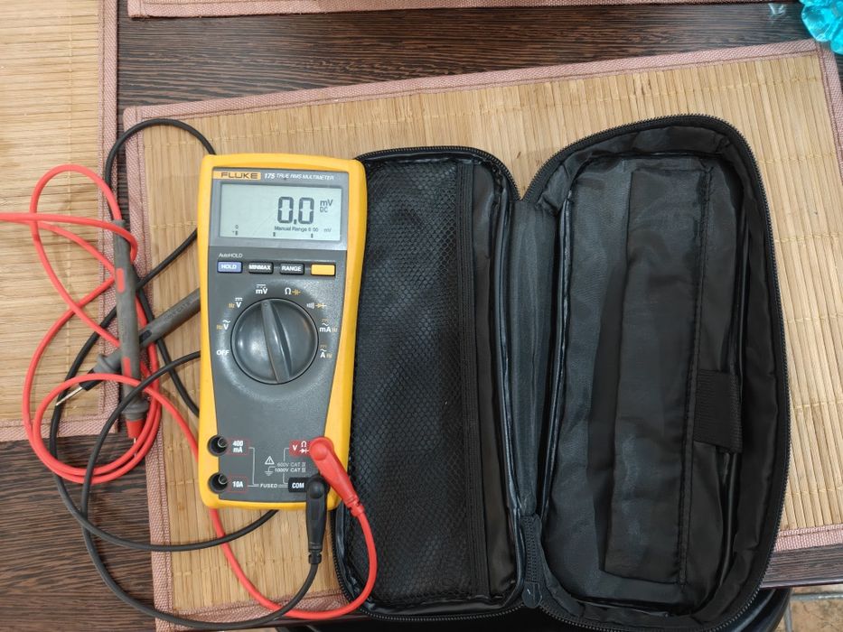 Fluke 175 True RMS – Multimetru profesional – Stare foarte bună