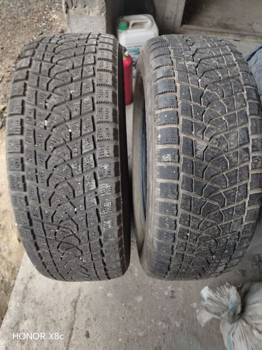 Продам 2 шт резины бу.
