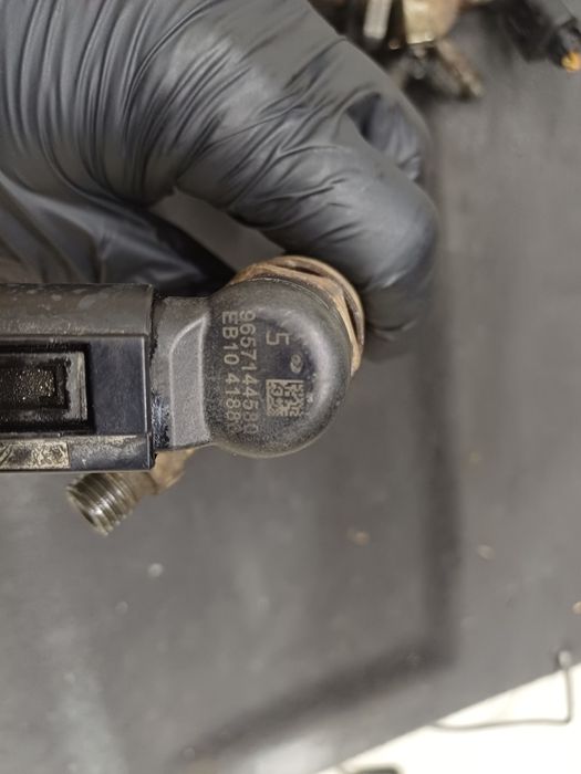 Дюзи за 2.0.хди 136 коня сименсс