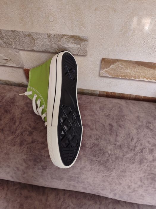 Продам зелёные кеды, новые