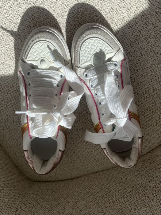 Kurt Geiger номер 38
