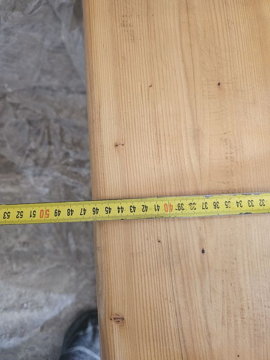 Продавам дървени сапарета с място за багаж.