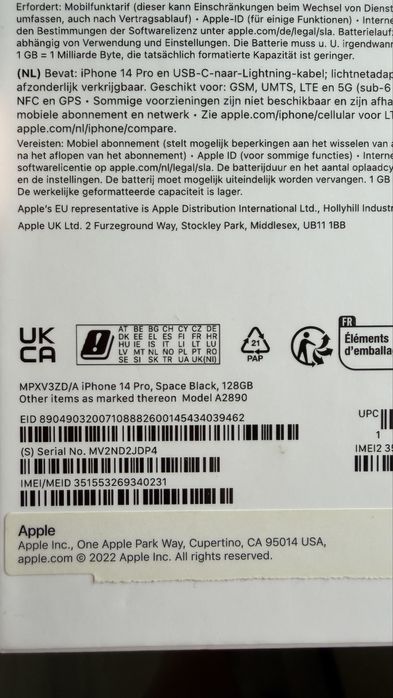 Продается Apple iPhone 14 Pro 128 ГБ Space Black