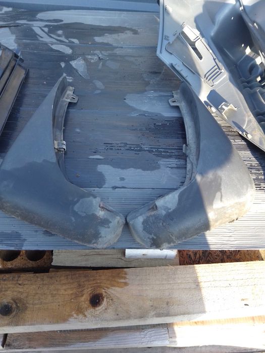 Piese Ford Focus 2 (2004-2008)