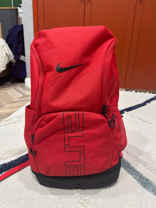 рюкзак nike elite red