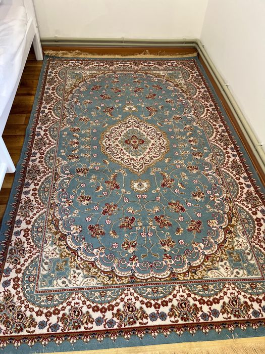 Продам Ковер (палас)