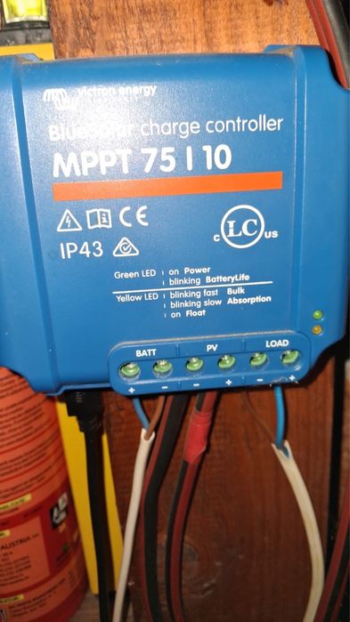 Vând panouri fotovoltaice + controller