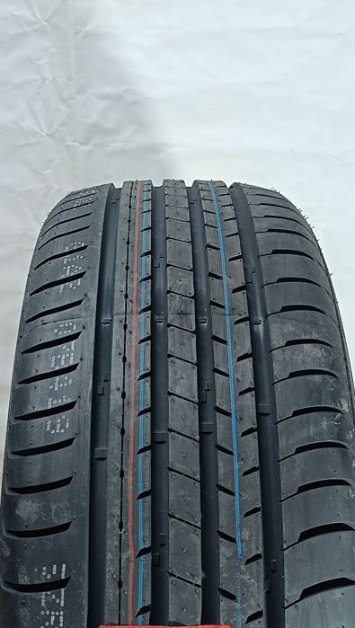 235/55ZR18  BERLIN