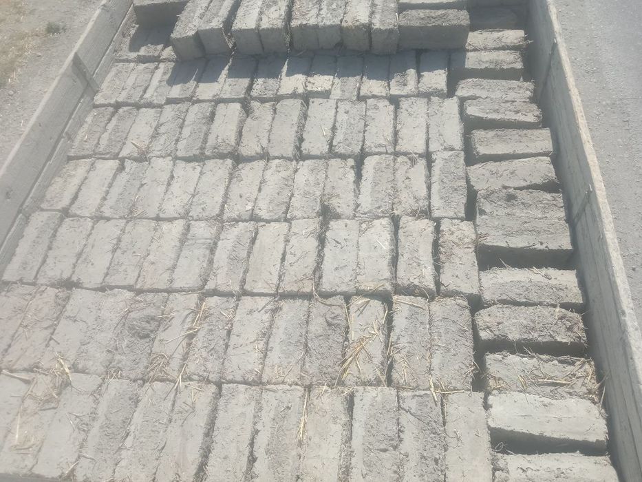 Jomboy blokcha sotiladi 34/14 1200sumdan Samarqand buylab yetkazib ber