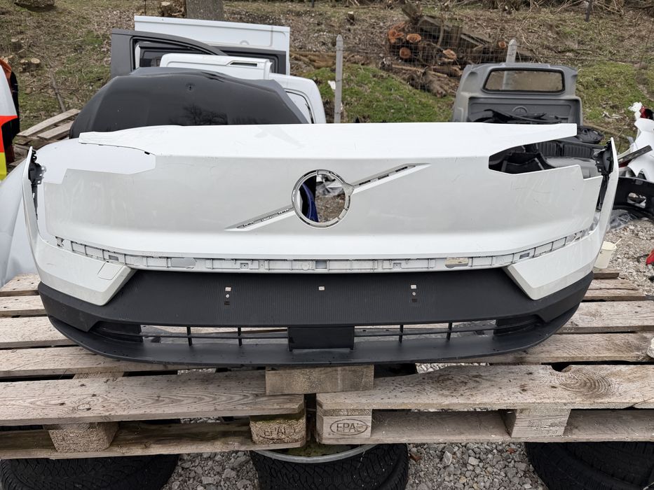 Броня Volvo EX30 2023 год.-