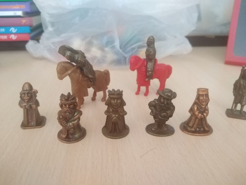 Игрушки киндеры коллекция