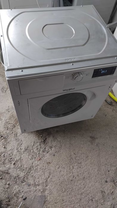 Пералня със сушилня за вграждане Whirlpool