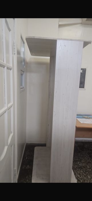 Крлвати комоды лабораторные столы диваны
