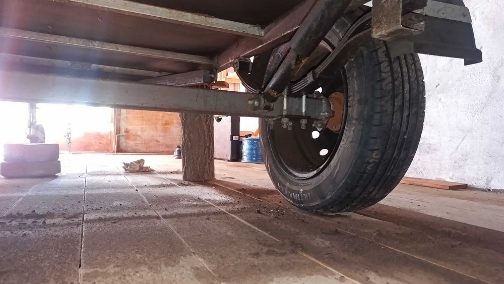 Легковой прицеп.