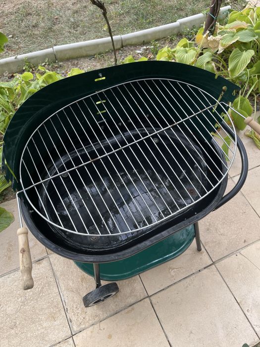 Gratar carbuni grill
