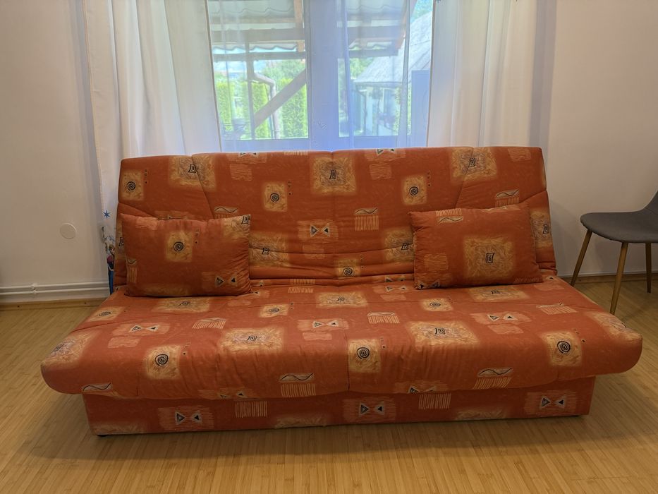 Canapea extensibila portocalie