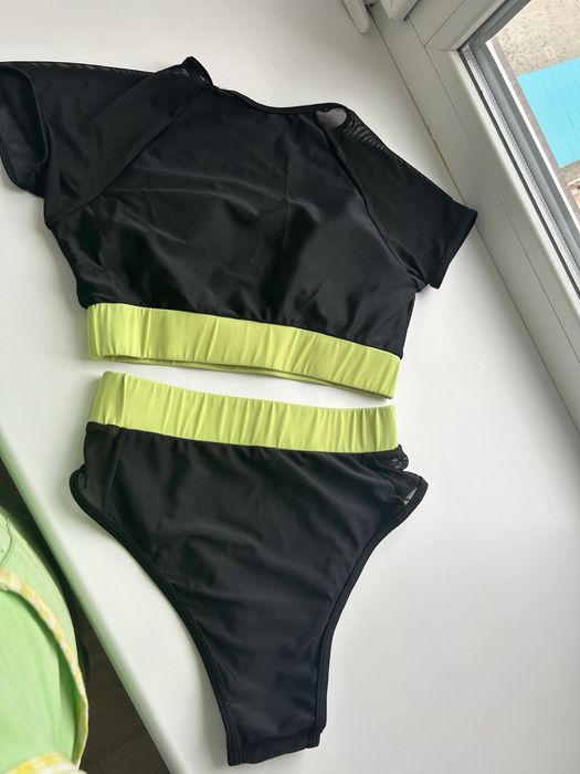 Купальник почти новый