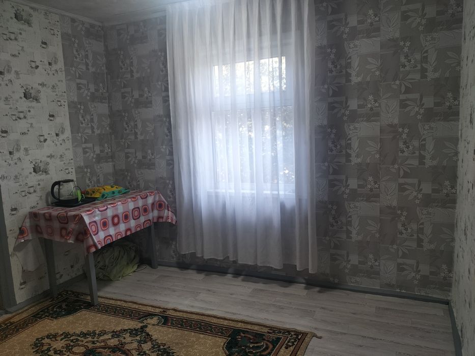 Продам часть дома в центре п.Восточного!