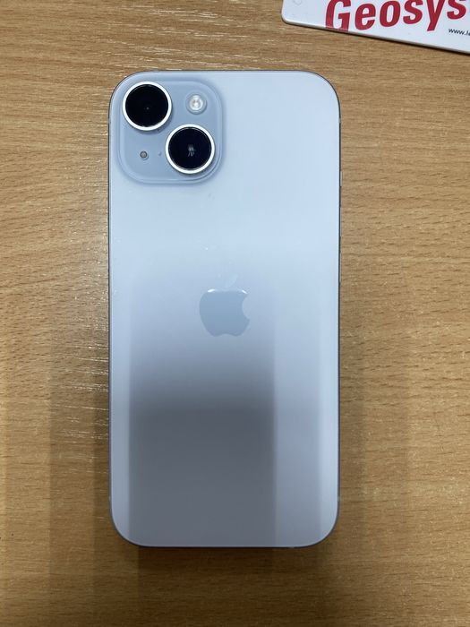 Продам Айфон 15 128гб