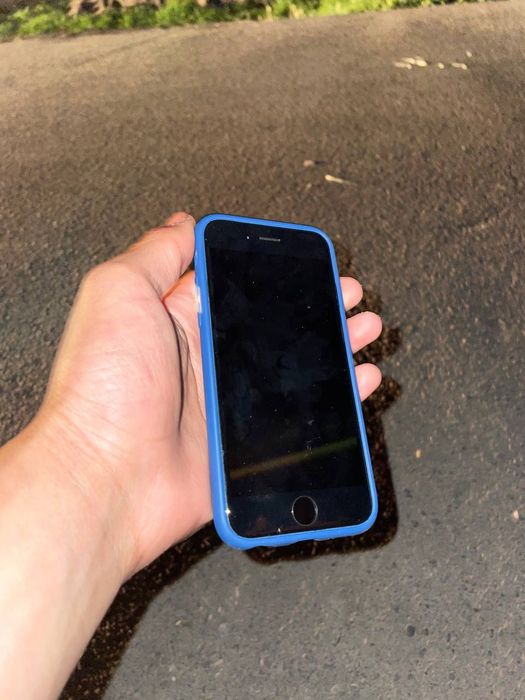 iphone 6s sotladi