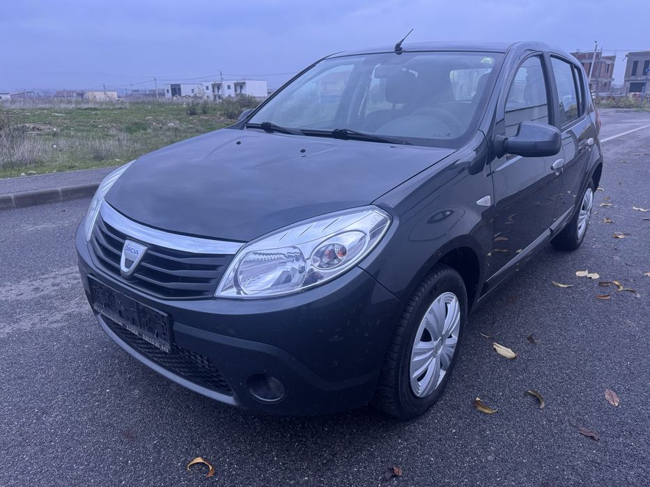 Dacia Sandero 1.5 Diesel *2010* Clima / Proiectoare / Import