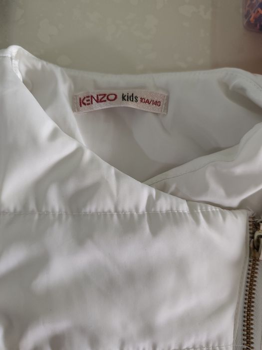 Куртка легкая на весну и осень