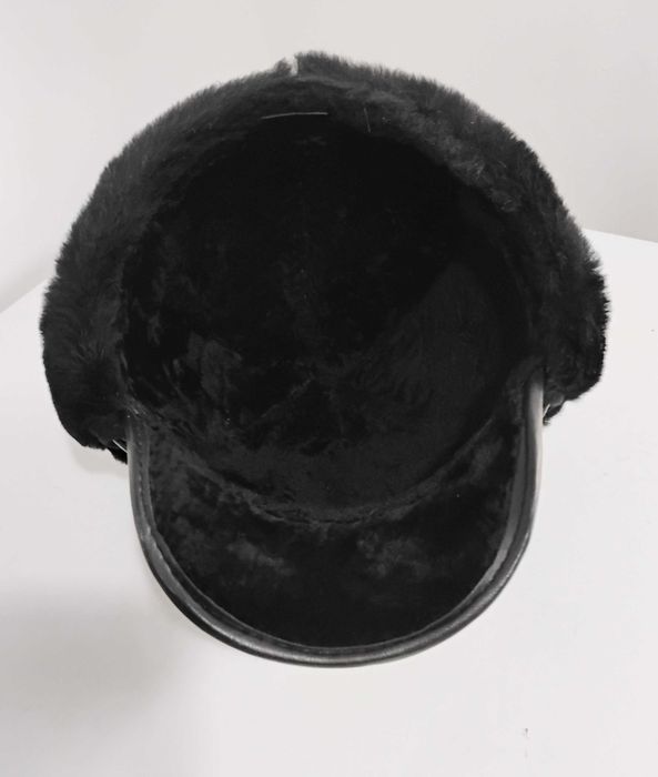 Vând căciulă de piele bărbați