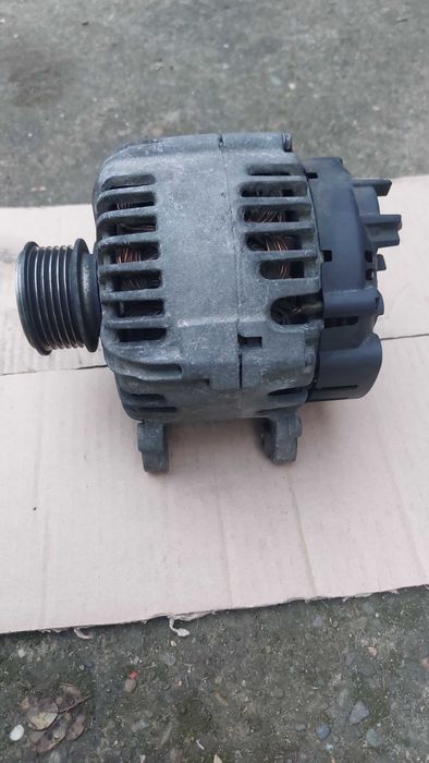 Alternator Vw Passat B6, Golf 5, Touran, Skoda, cod O6F 903 023 C