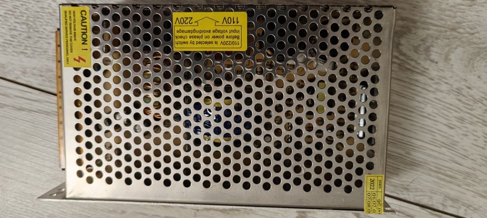 Продам блок питания 220/12В на 400W