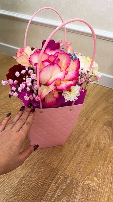 Продам красивый букет