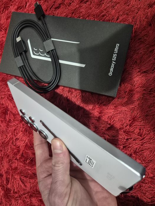 -Samsung S25 Ultra, Nou, 256Gb, 12Ram, 0 cicluri incarcare, neactivat,